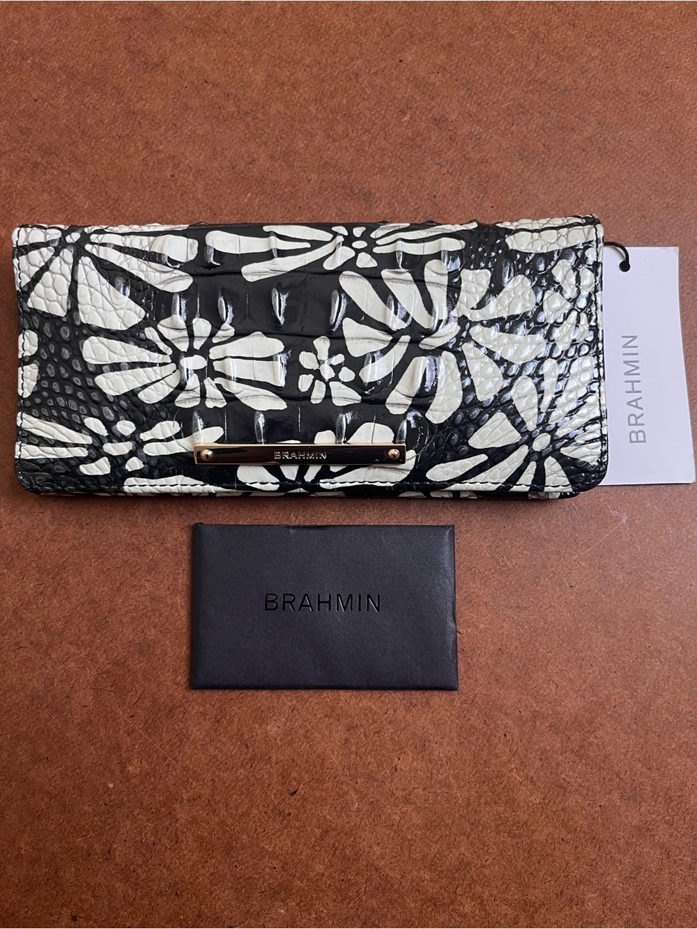Brahmin Ady Wallet Daisy Batik Melbourne, Black & White NWT